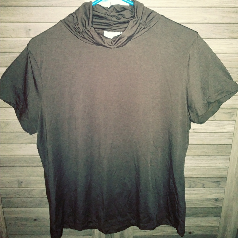 3/$5💟Brown top**Bundle & Save!!**